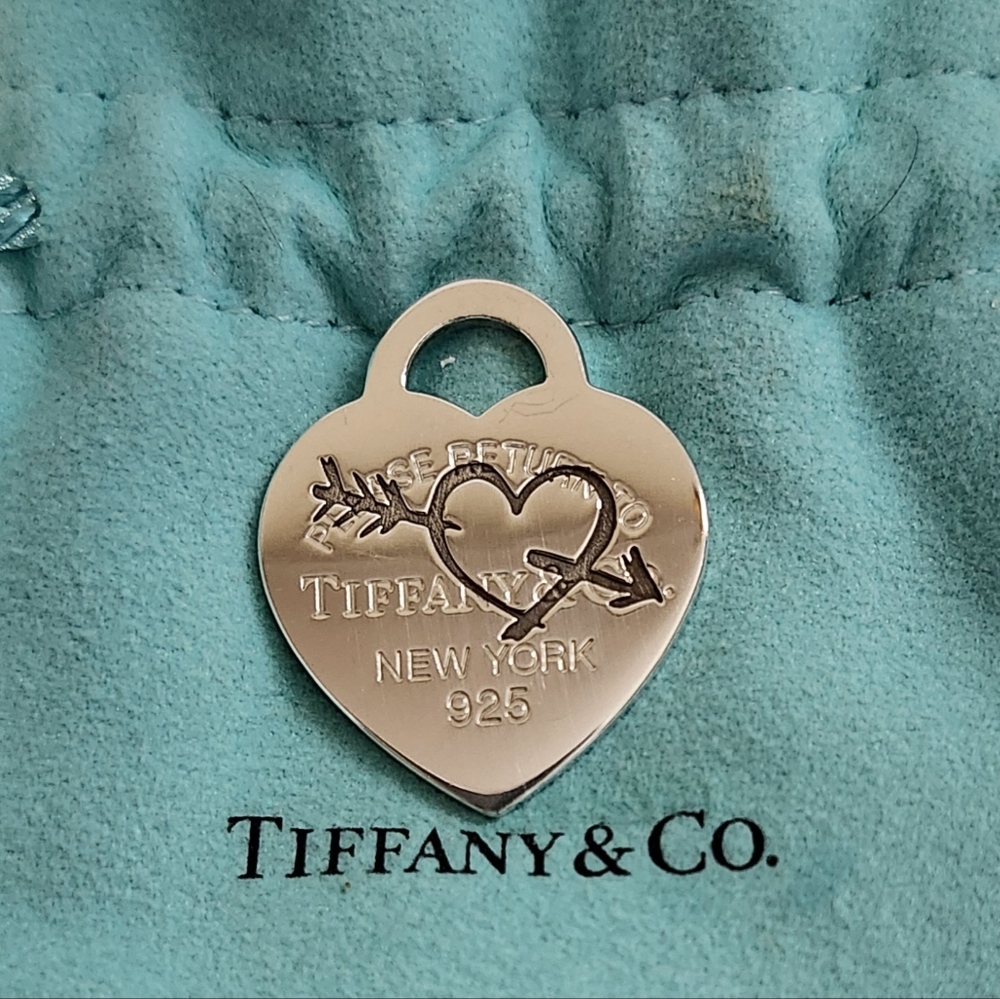 Tiffany & Co. Etched Heart And Arrow RTT Tag Pendant Charm